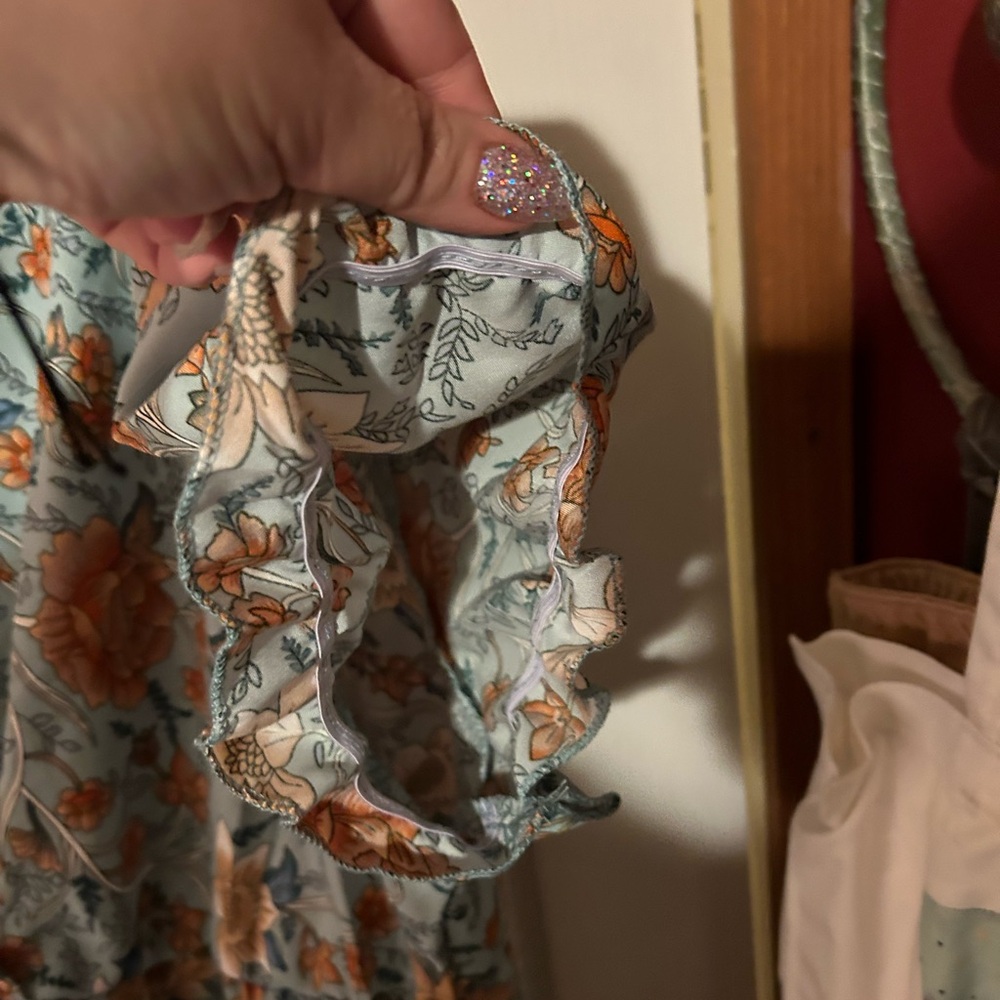 Fall Dress - Picture 4 of 10